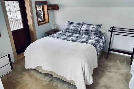 Lazy Bear Retreat At Talkeetna Lodge