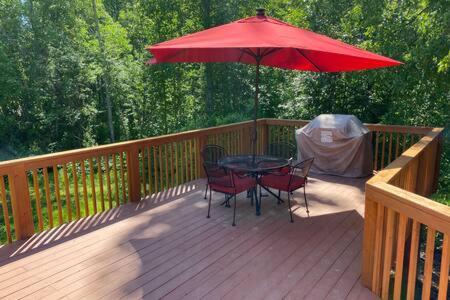 Lazy Bear Retreat At * Talkeetna